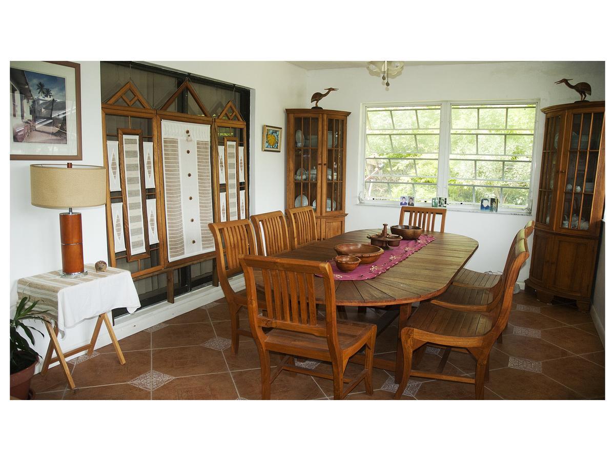 Silver Point Villa 自由港市 外观 照片